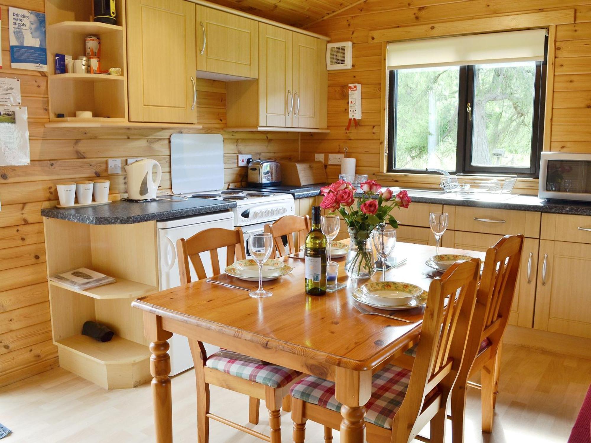 Larch Cottage - S4428 Kirkton of Glenisla Екстериор снимка